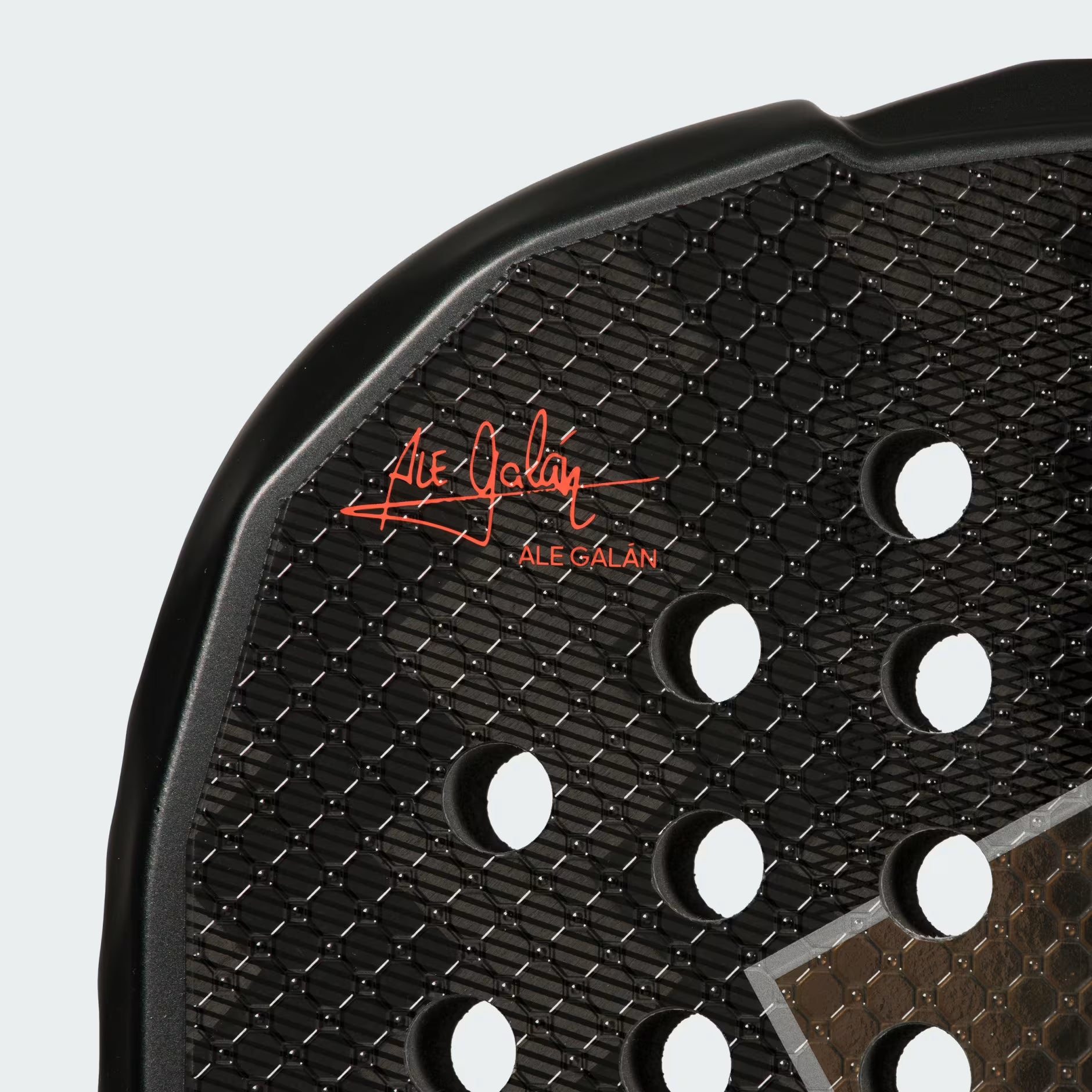 Reket za padel Adidas Metalbone HRD+ 2026